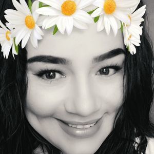 Meet your Posher, Leah